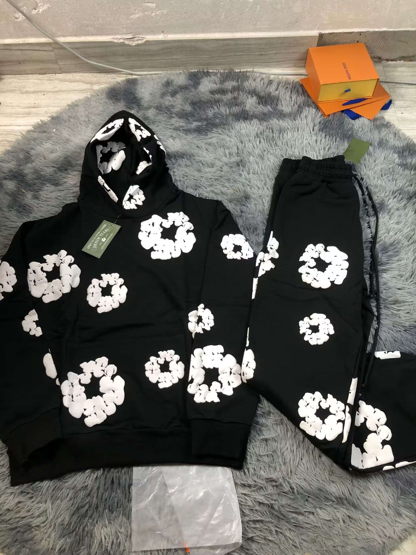 Denim Tears Set 9
