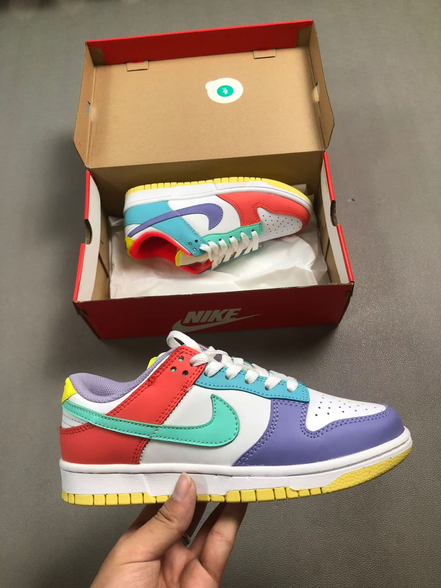 Nike Sneaker 14