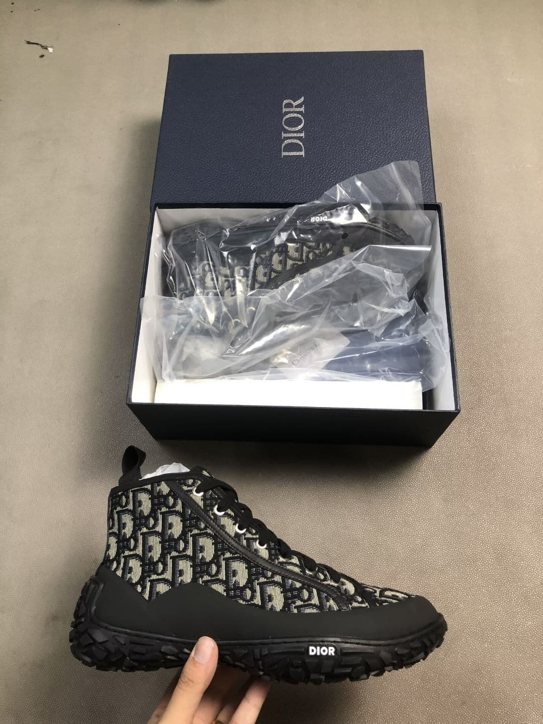 Dior Sneaker 5