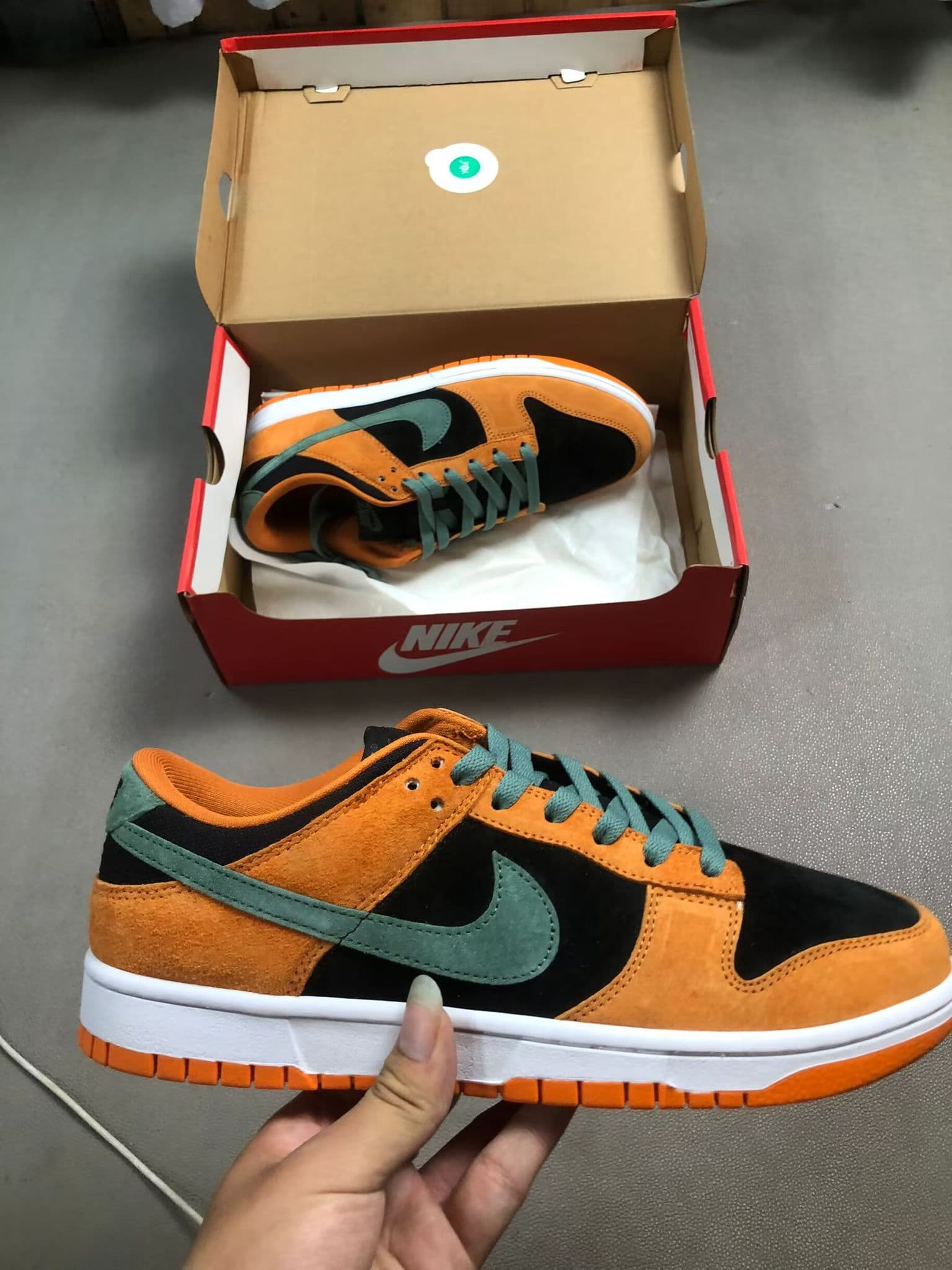 Nike Sneaker 3
