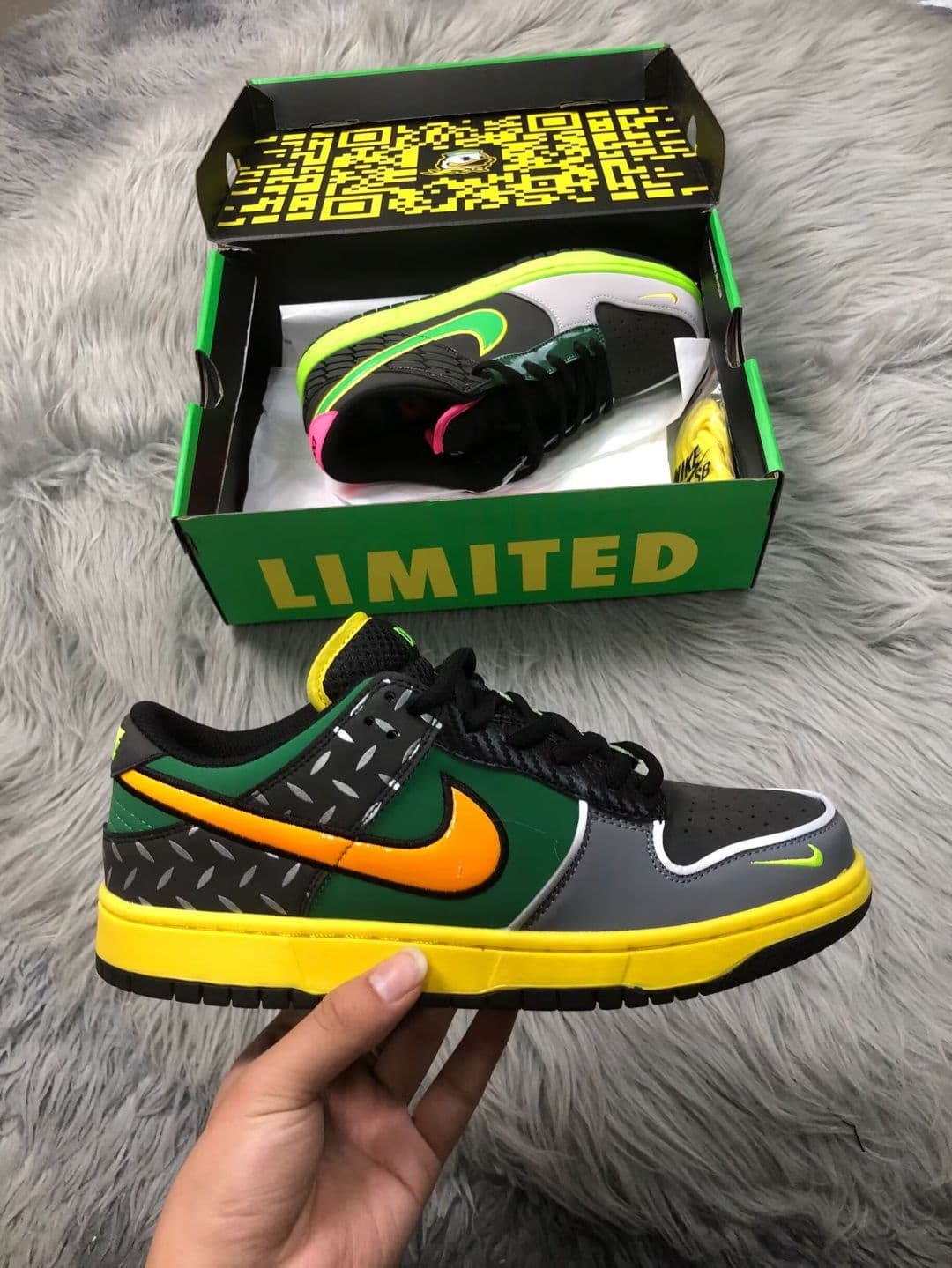 Nike Sneaker 10