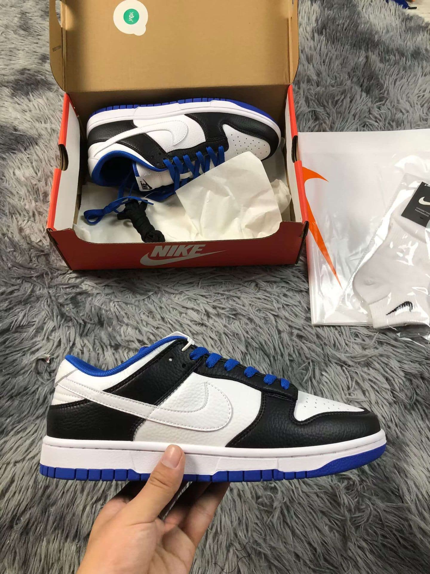 Nike Sneaker 6